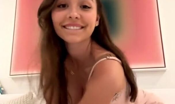Sophie Mudd Slip Her Nude Pussy Sextape